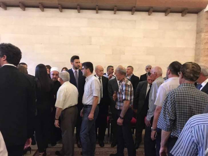 تيمور جنبلاط يشارك مع وفد نيابي وحزبي وشعبي في تشييع عازار في جزين