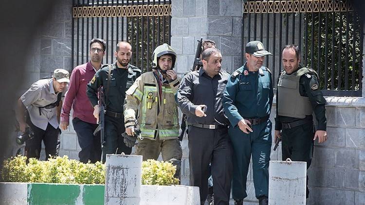 41 معتقلا على خلفية هجومي طهران