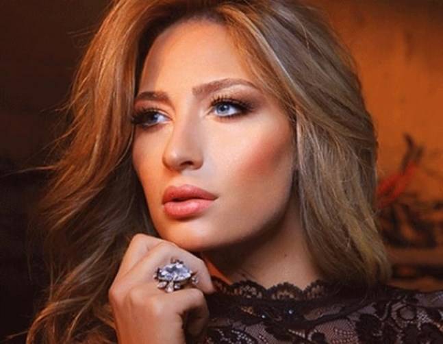 هل ستترك ميرفا القاضي التمثيل من أجله؟