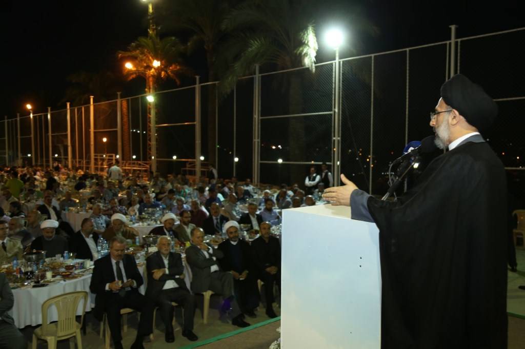 فضل الله في إفطار المبرات: الوحدة والإحساس بالعدالة يحميان الجميع