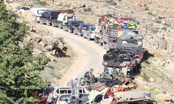 عودة قسم من سوريي عرسال تأمنت...والحبل عالجرّار