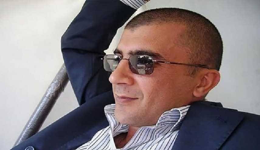 قصة صادمة.. رجل أعمال يدفن حياً وهاتفه النقال ينقذه!