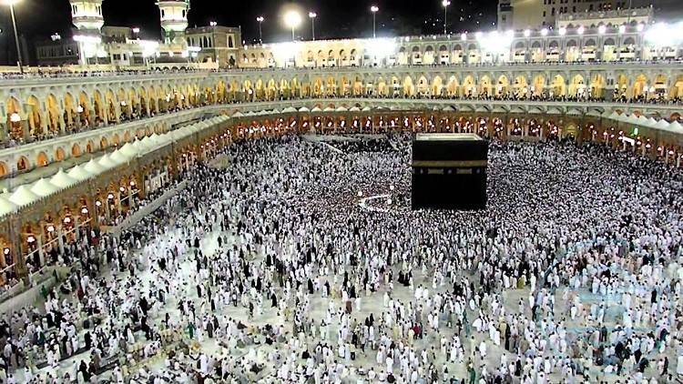الرياض تنفي منع القطريين من دخول المسجد الحرام‏