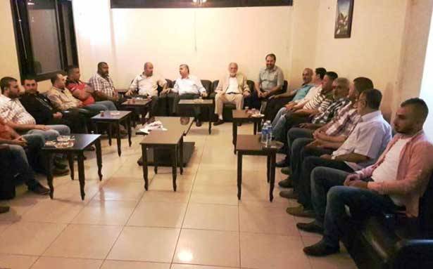 طالب الوزارات بالتدخل السريع وإلاّ «التصعيد»
فاليّات ببنين ــ عكار عرضت تفاقم
كميّة النفايات الناجمة عن النزوح