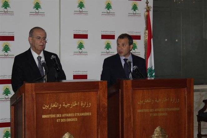 باسيل: اتفاق الغاز والنفط يأتي ضمن حل يعالج عمليا كل المشاكل الموجودة على حدود المنطقة الإقتصادية الخالصة..