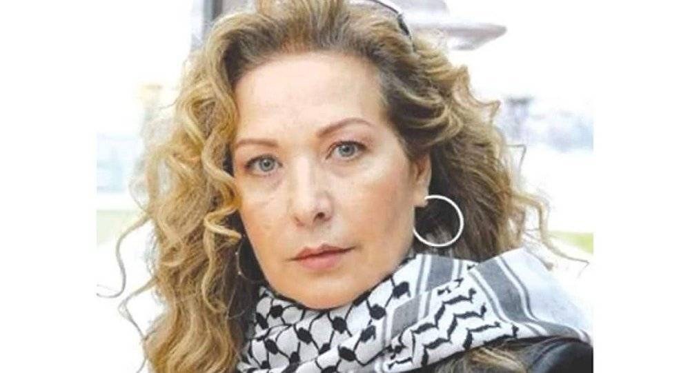 شاهد... رغدة تحلق شعرها في حلب