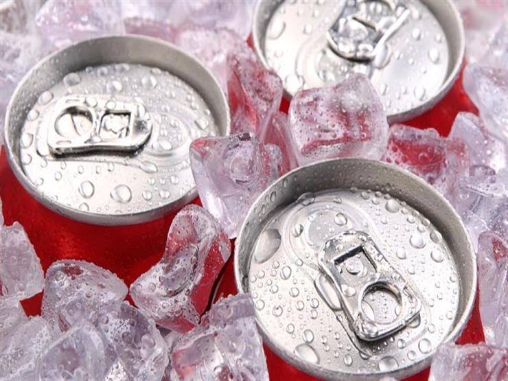 بالفيديو.. حيلة لـ تبريد أي مشروب بأقل من دقيقتين