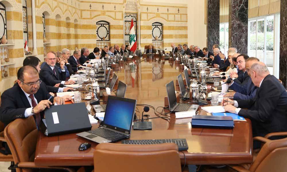 أين ضغط حزب الله... وكيف صار عدوان «سلاماً» ؟
جنبلاط لـ «الديار» : ارتضينا بالأمر الواقع مراعاةً للتوافق