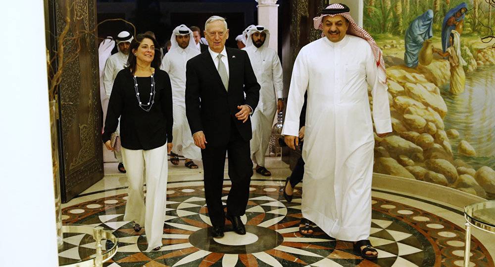 ماذا فعل ترامب مع سفيرة أمريكا في قطر