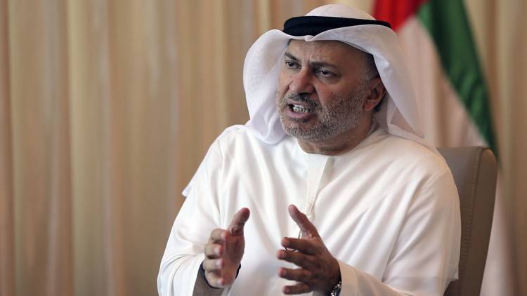 الإمارات للغرب: راقبوا قطر