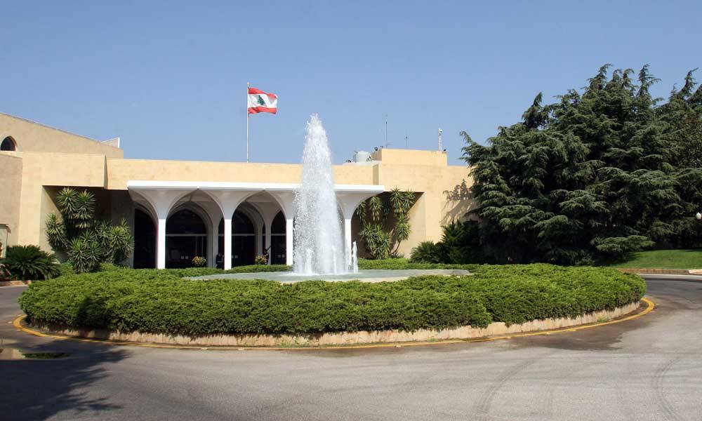 قاسم لـ «الديار» : علاقتنا بـ «التيار» راسخة... وتوقعوا مُفاجآت
باسيل لـ «الديار» : نحن وحزب الله «الحضن»... وتحالفنا ثابت