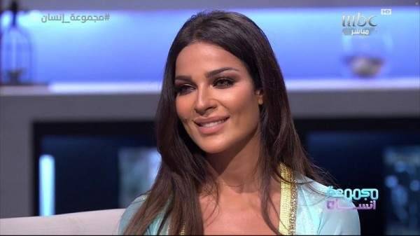 بالصورة: نادين نسيب نجيم تحقق المرتبة الأولى عالمياً