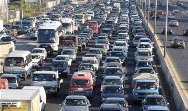 التحكم المروري: حركة المرور كثيفة من طبرجا باتجاه جونيه حتى زوق مكايل ومن زوق مصبح باتجاه الاوتوستراد الساحلي دون عوائق