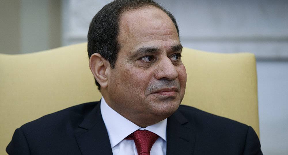 السيسي وولي عهد أبوظبي يؤكدان على محاربة تمويل الإرهاب