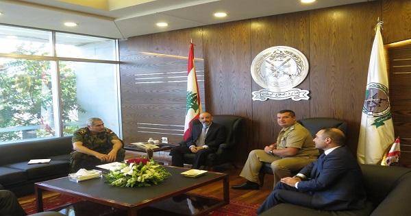 وزير الدفاع استقبل ابو زيد وعيتاني والملحق العسكري الروسي