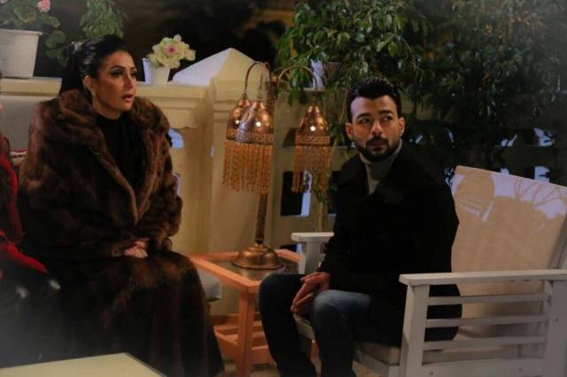 غادة عبد الرازق تجبر هيثم شاكر على هذا الأمر.. ماذا حدث؟