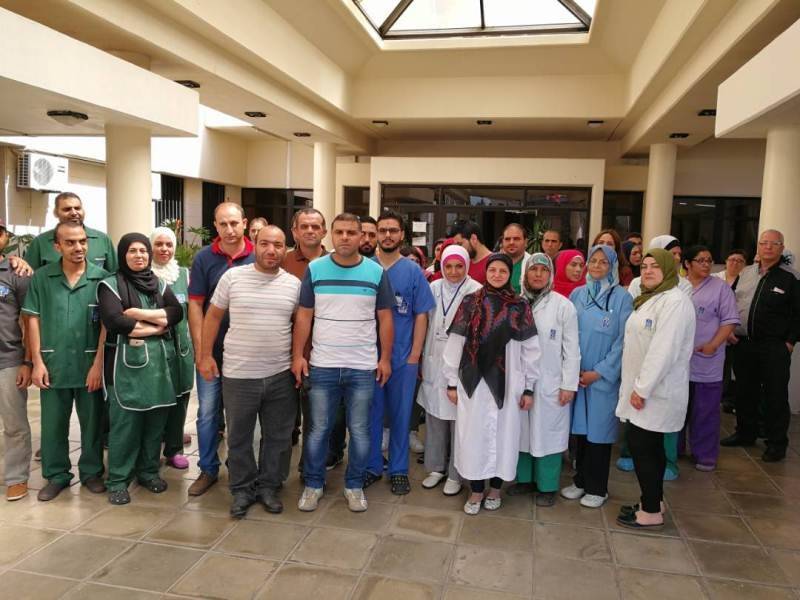 موظفو مستشفى صيدا الحكومي: نريد حقوقنا كاملة
