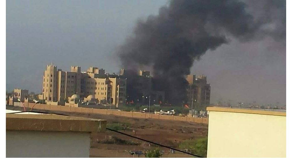 رئيس الحكومة اليمنية يوجه بسرعة التحقيق في إحراق القنصلية الصينية بعدن