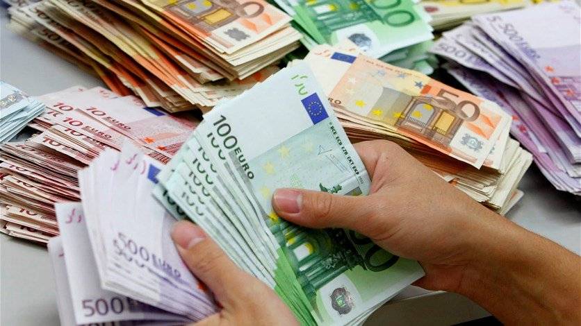 ضبط أكثر من مليون يورو في سيارة شقيقين من أصل لبناني شرق فرنسا