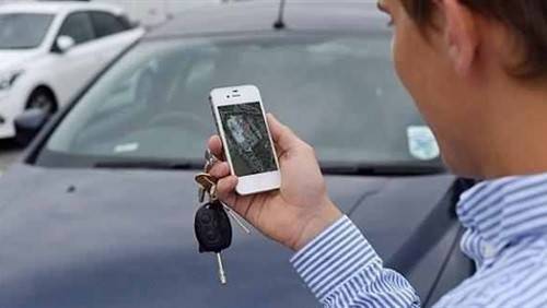 خدعة جديدة تُمكِّن اللصوص من سرقة السيارات.. فاحذروا
