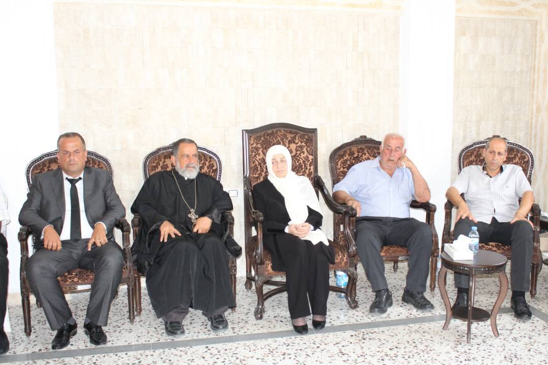 الحريري زارت عين الدلب معزية عائلة نهرا ومستنكرة الجريمة