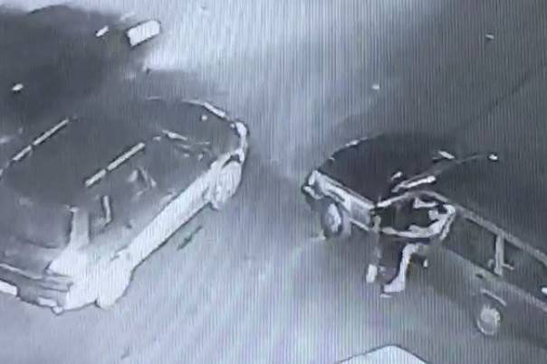 بالصور والفيديو:  جريمة مروعة تهزّ صيدا: 4 رصاصات قضت على مارون!