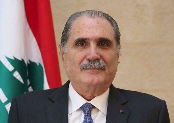 جريصاتي: طائفة الروم الكاثوليك تستحقّ البطريرك عبسي