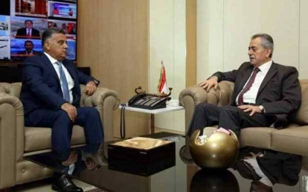 علي شكر الأمن العام
على مُتابعة أوضاع النازحين