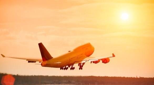 لماذا  يتم إيقاف الرحلات الجوية في الطقس الحار؟