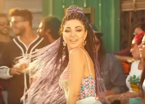 اتّهامات لميريام فارس بتقليد ريهانا.. شاهد واحكم بنفسك!
