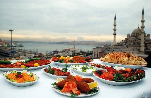 لكل حالة صحية أطعمة تناسبها في العيد