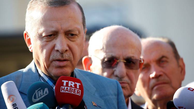 أردوغان: واشنطن ترتكب خطأ فادحا بتسليح الأكراد