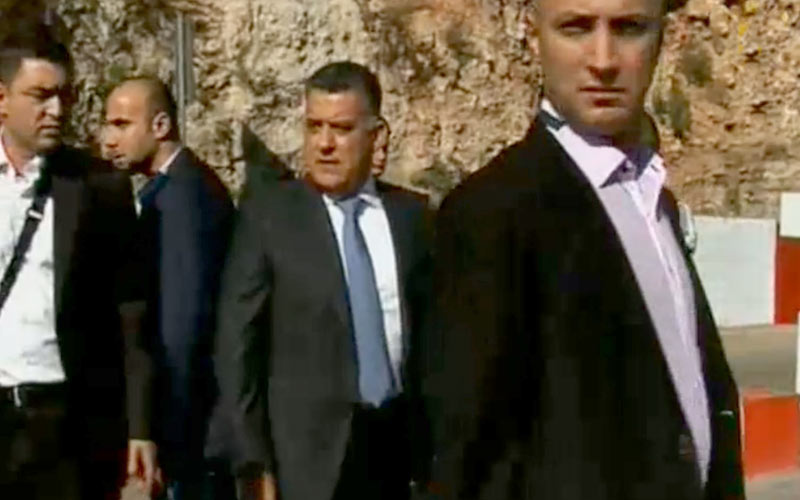 عقدة طرابلس الأمنية تضع البلاد في المأزق ولا حل لـ الفيحاء <br>
الوزير شربل: لسنا مستعدين للوصول الى الفراغ اذا لم نتفق على رئيس جديد<br>
المخابرات الأردنية موجودة على الأرض مثل عام 1975 أم إشاعات؟<br>
اللواء ابراهيم يتفقد حواجز الأمن العام في طرابلس مثل الضاحية