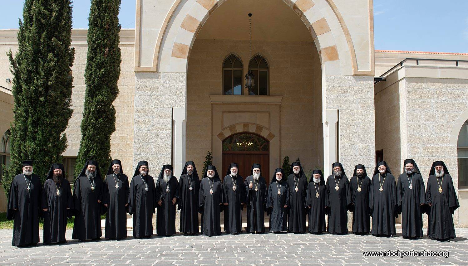 مشكلة الارثوذكس مع انفسهم... والمطلوب خلوة برئاسة يوحنا العاشر