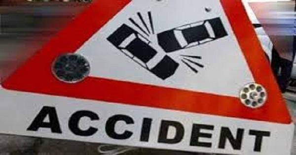 إصابة أم وابنها بحادث صدم في طرابلس