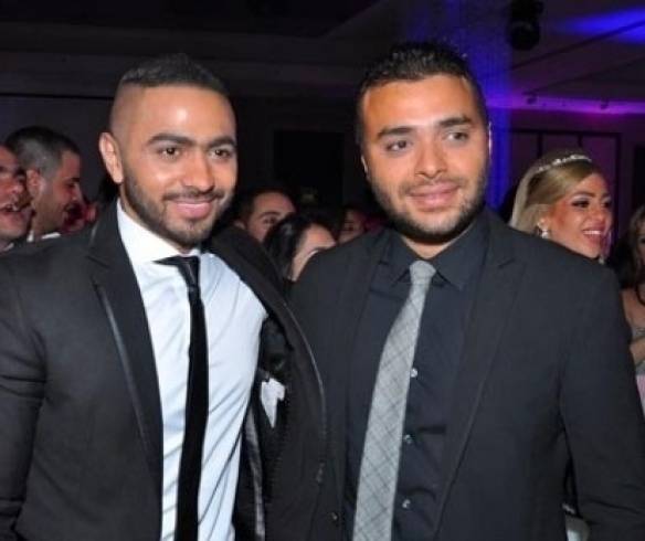 خطأ يشعل الخلاف بين تامر حسني ورامي صبري!