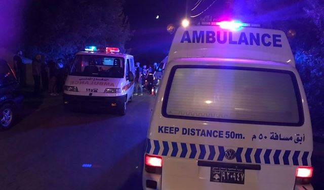 جرحى نتيجة حادث سير في بيت شباب