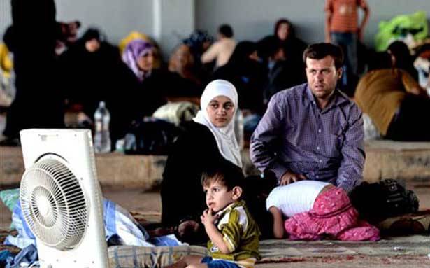 هواجس النازحين والمخيمات تنقلب الى تهديد امني