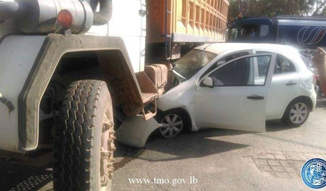 بالصورة.. حادث سير في الكرنتينا