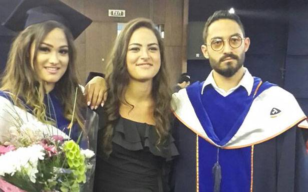 حفل تخريج الطلاب الثانونيين
في مدرسة الأنطونيّة الدوليّة ـــ عجلتون