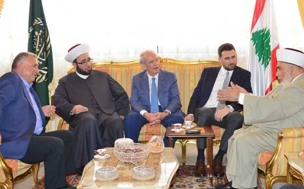 تيمور جنبلاط عزّى الجوزو بضحيّتي جريمة خلدة
حمادة : لإنزال أشدّ العقوبات بحق القاتل