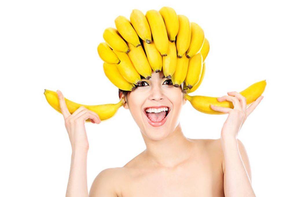 لهذه الأسباب افركي وجهك بقشور الموز!