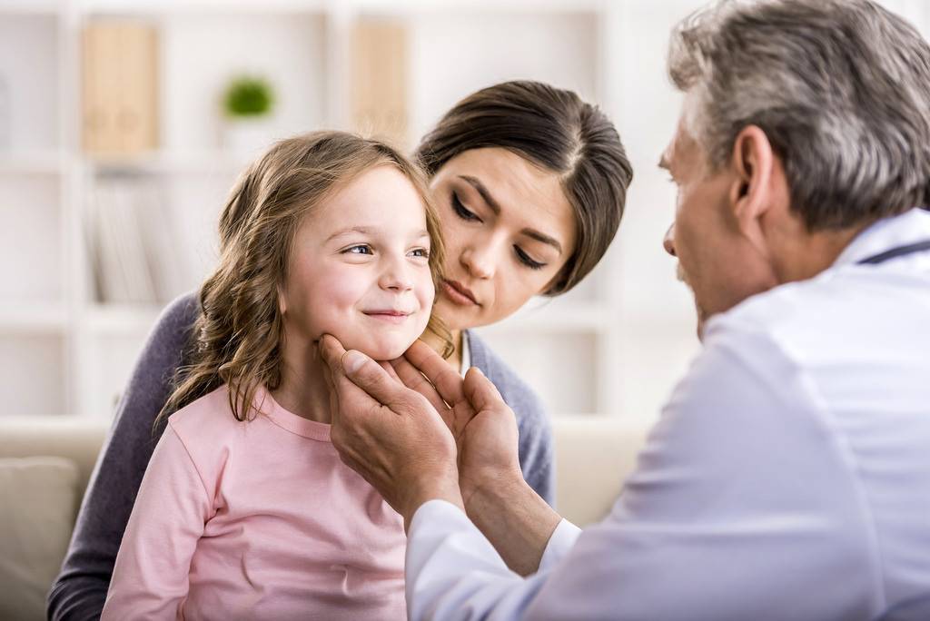 ما أعراض التهاب الزائدة الدودية لدى الأطفال؟