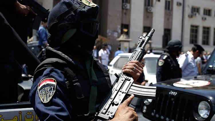 مصر تمدد حالة الطوارئ 3 أشهر