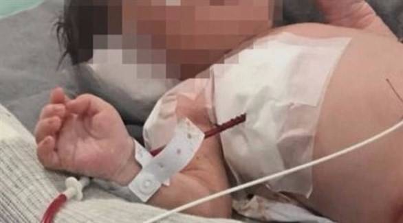 جنين يتلقى رصاصة طائشة وهو في رحم والدته.. هذا مصيره!
