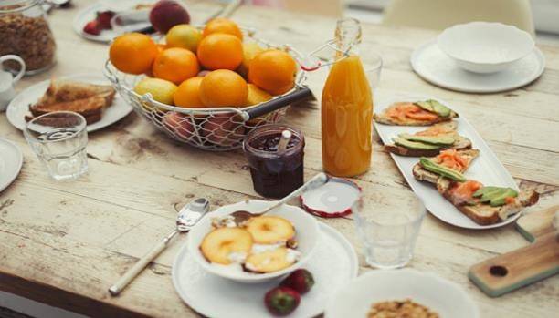 10 أطعمة تساعد الجسم على مقاومة حر الصيف