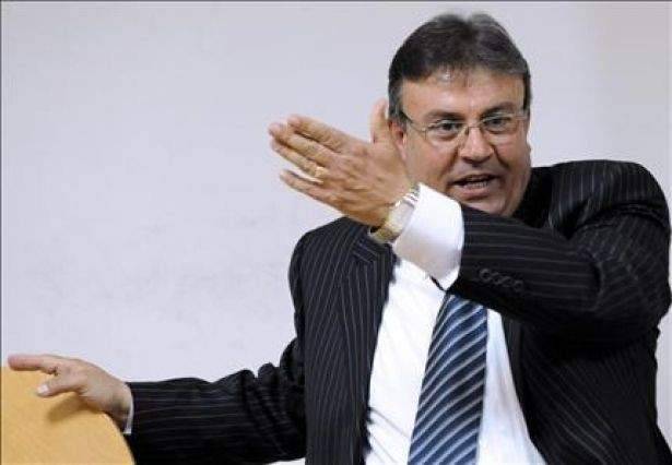 محفوض: هناك قرار سياسي بإبعاد نقابة المعلمين عن المركز التربوي