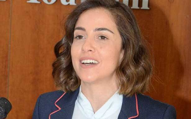غي مانوكيان ألهب مسرح مهرجانات زوق مكايل الدوليّة
سارة مانوكيان: مهرجانات بيت مسك
تصبّ في دعم الإقتصاد الوطني والسياحة