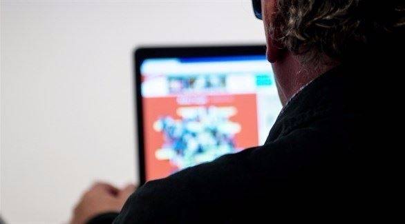 الكشف عن موقع لتبادل مواد إباحية للأطفال على مستوى العالم في المانيا!