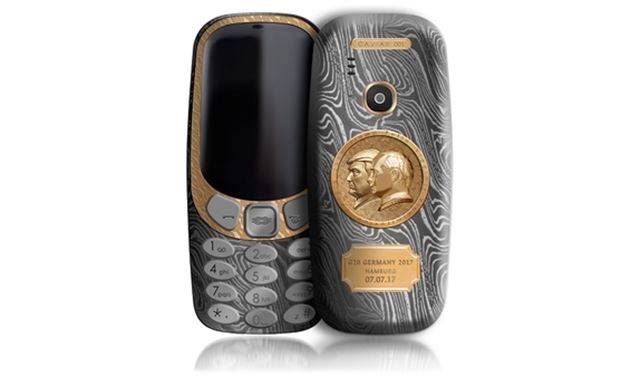 بمناسبة لقاء ترمب وبوتين.. نسخة فارهة من "نوكيا 3310"